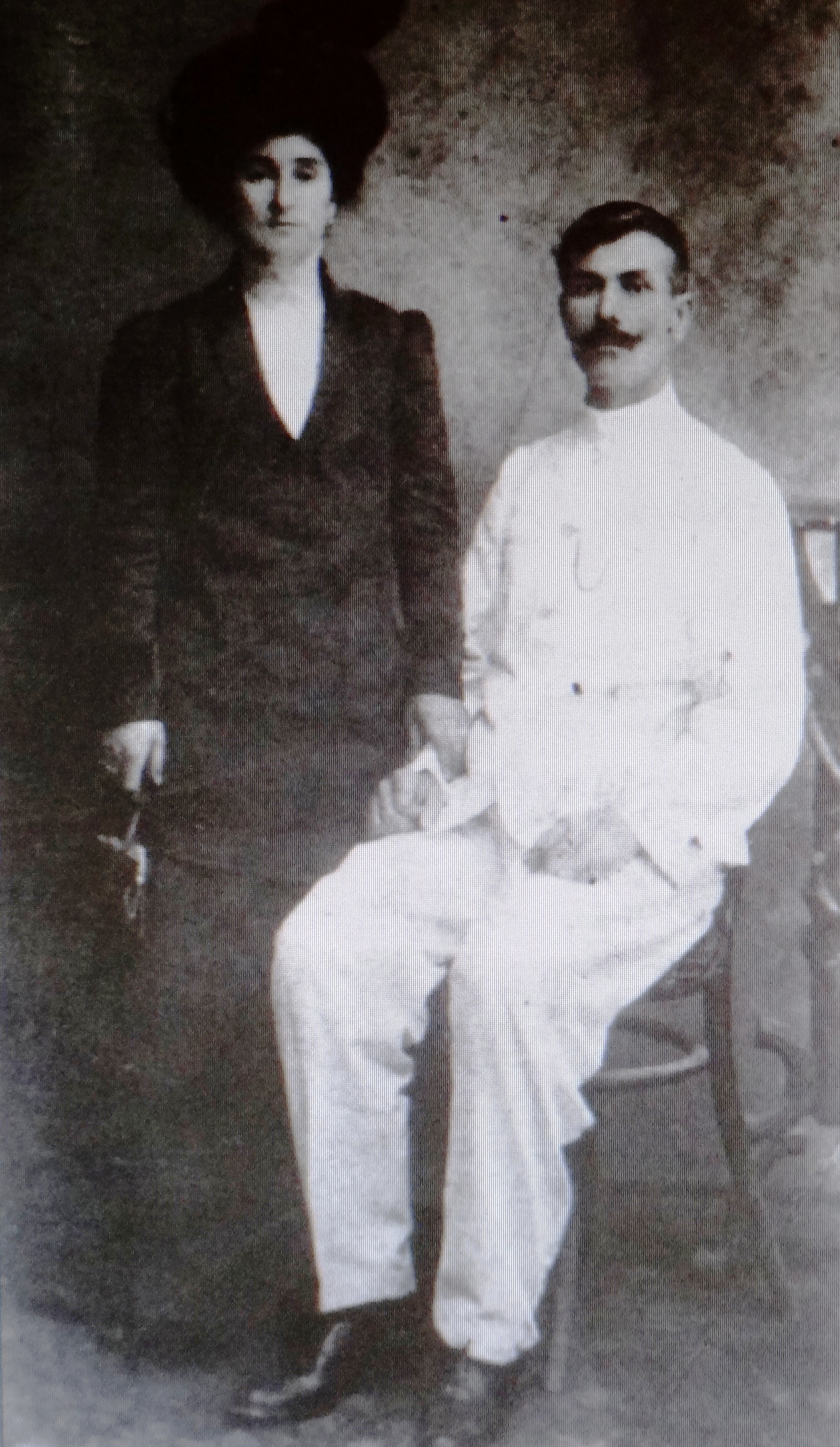 Μαλακάσι, το ζεύγος Δημητρίου και Αλεξάνδρας Πίσου το 1890 στην Κωνσταντινούπολη  